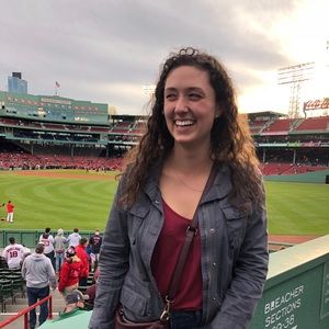 Meet your Posher, Cecelia